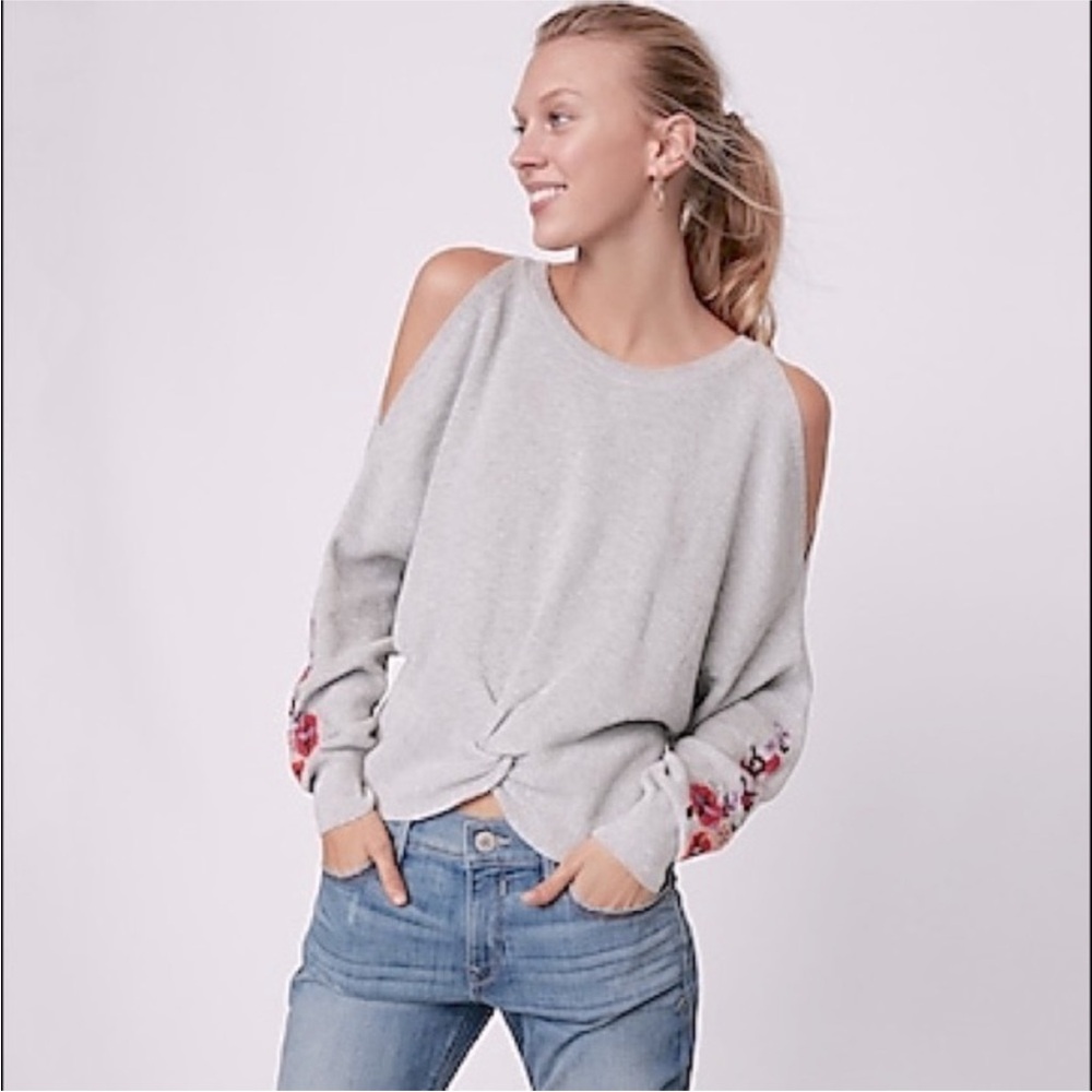 Express Gray Twist Front Embroidered Floral Cold Shoulder crop Sweater S